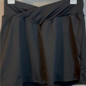 Black Skort